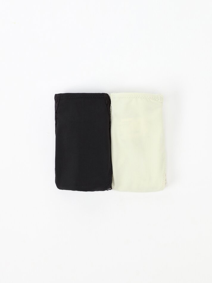 Conjunto com 2 tangas combinando - Pretas