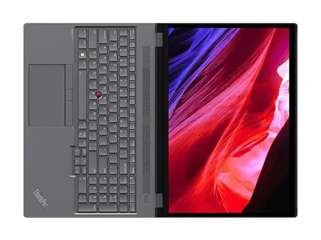 Lenovo ThinkPad P16v Gen 2 21KX - Intel Core Ultra 9 - 185H / op til 5.1 GHz - vPro Enterprise - Win 11 Pro - RTX 3000 Ada - 64 GB RAM - 1 TB SSD TCG Opal Encryption 2, NVMe, Performance - 16