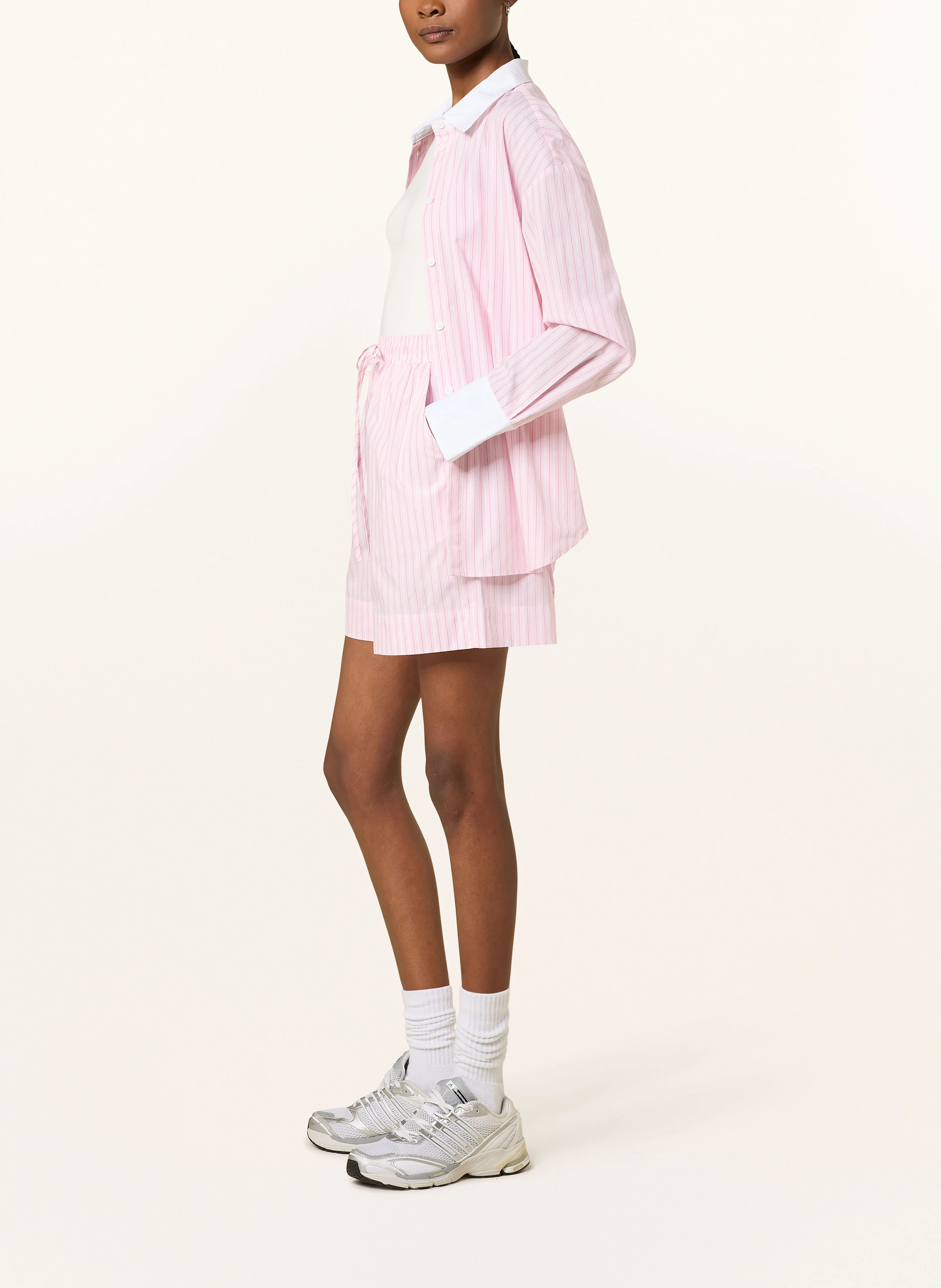 MRS & HUGS Shorts