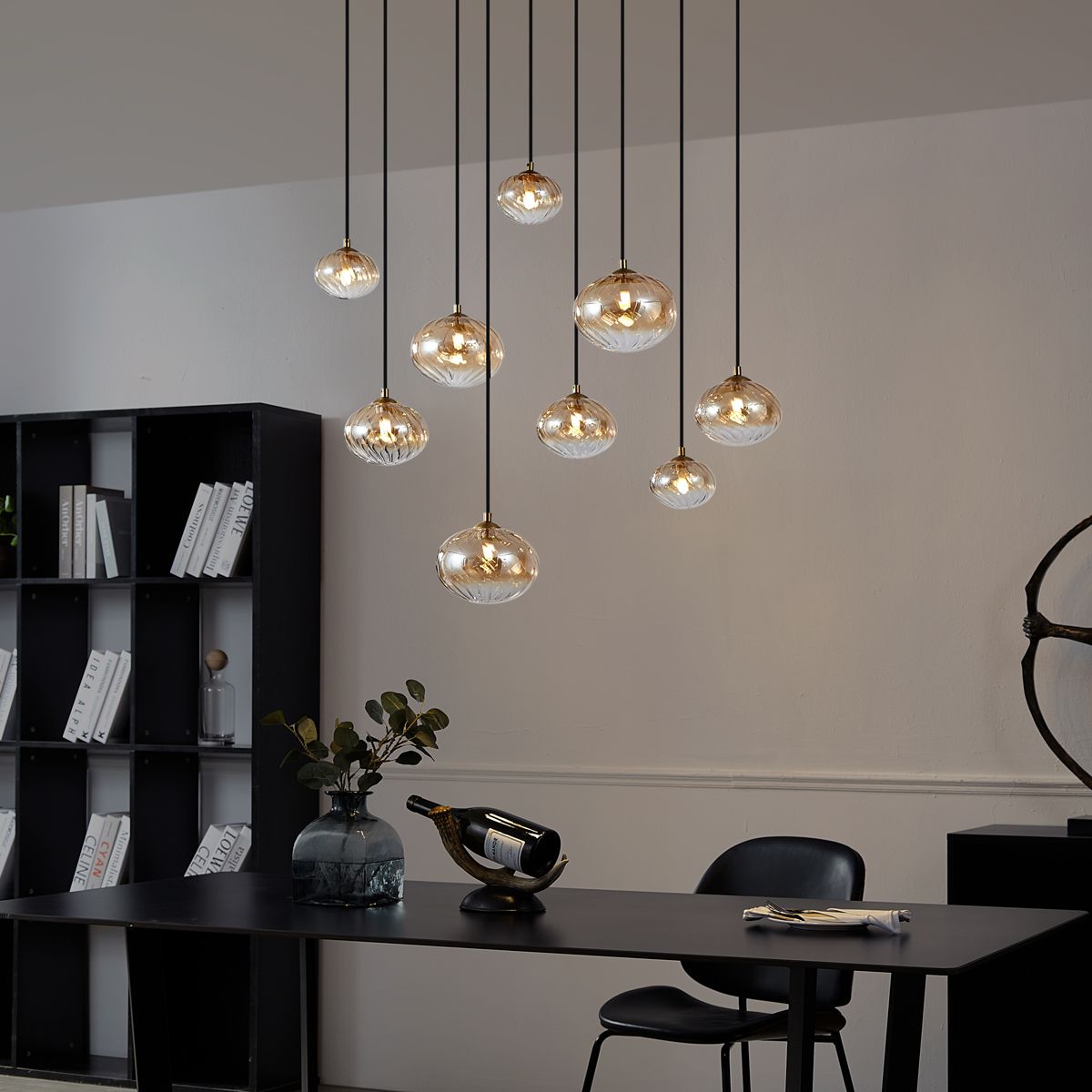 Art Deco hanglamp goud met amber glas 9-lichts - Jia