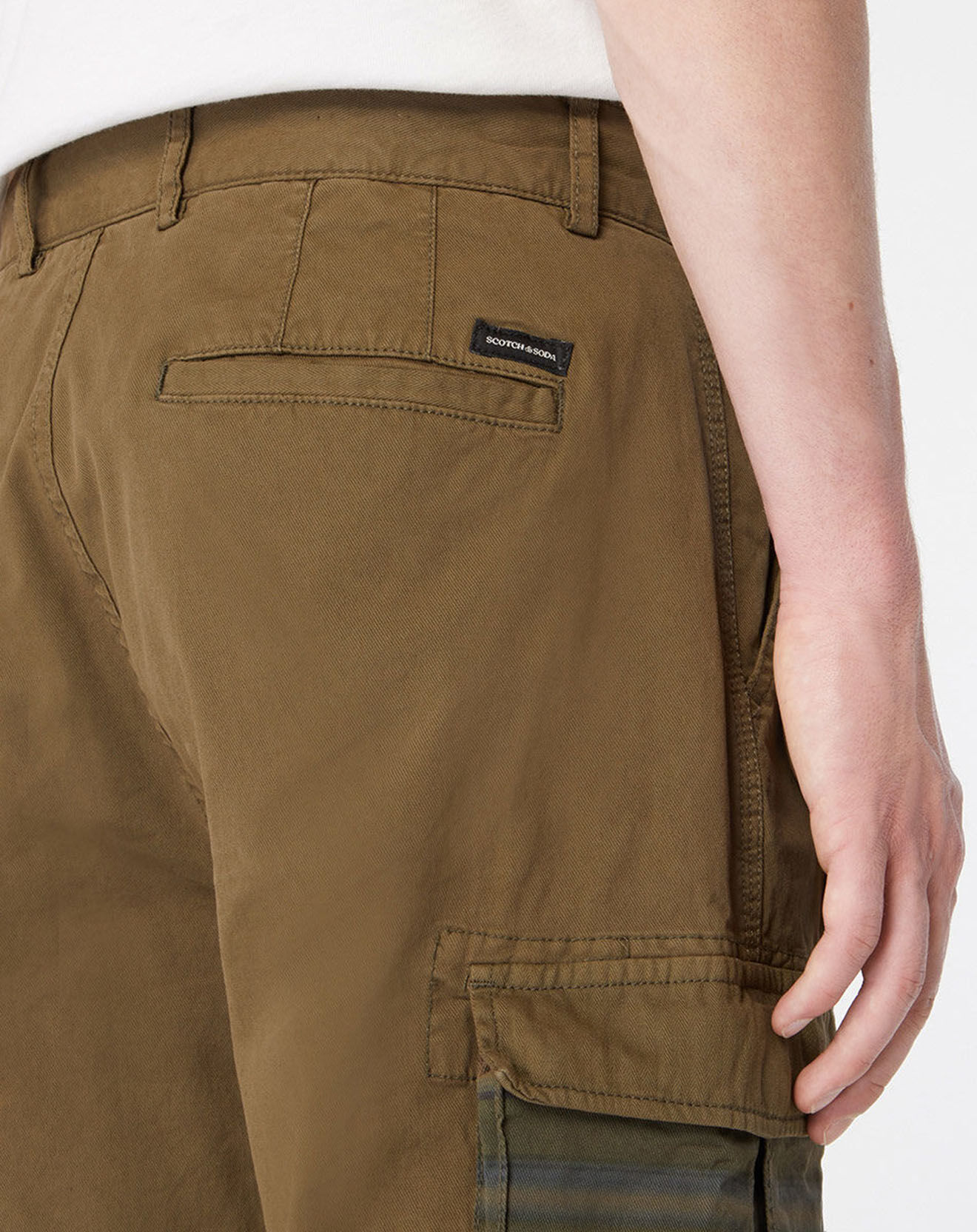Scotch & Soda Pantalon Cargo Loose Tapered kaki foncé