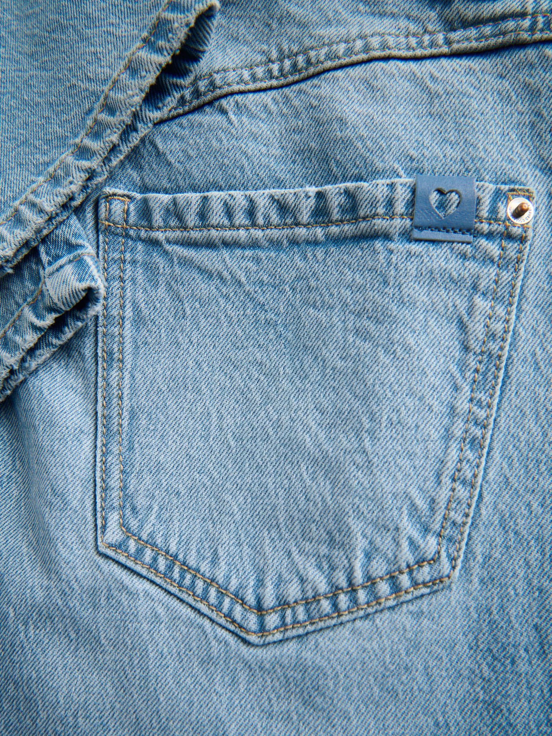 LADIES` JEANS TROUSERS