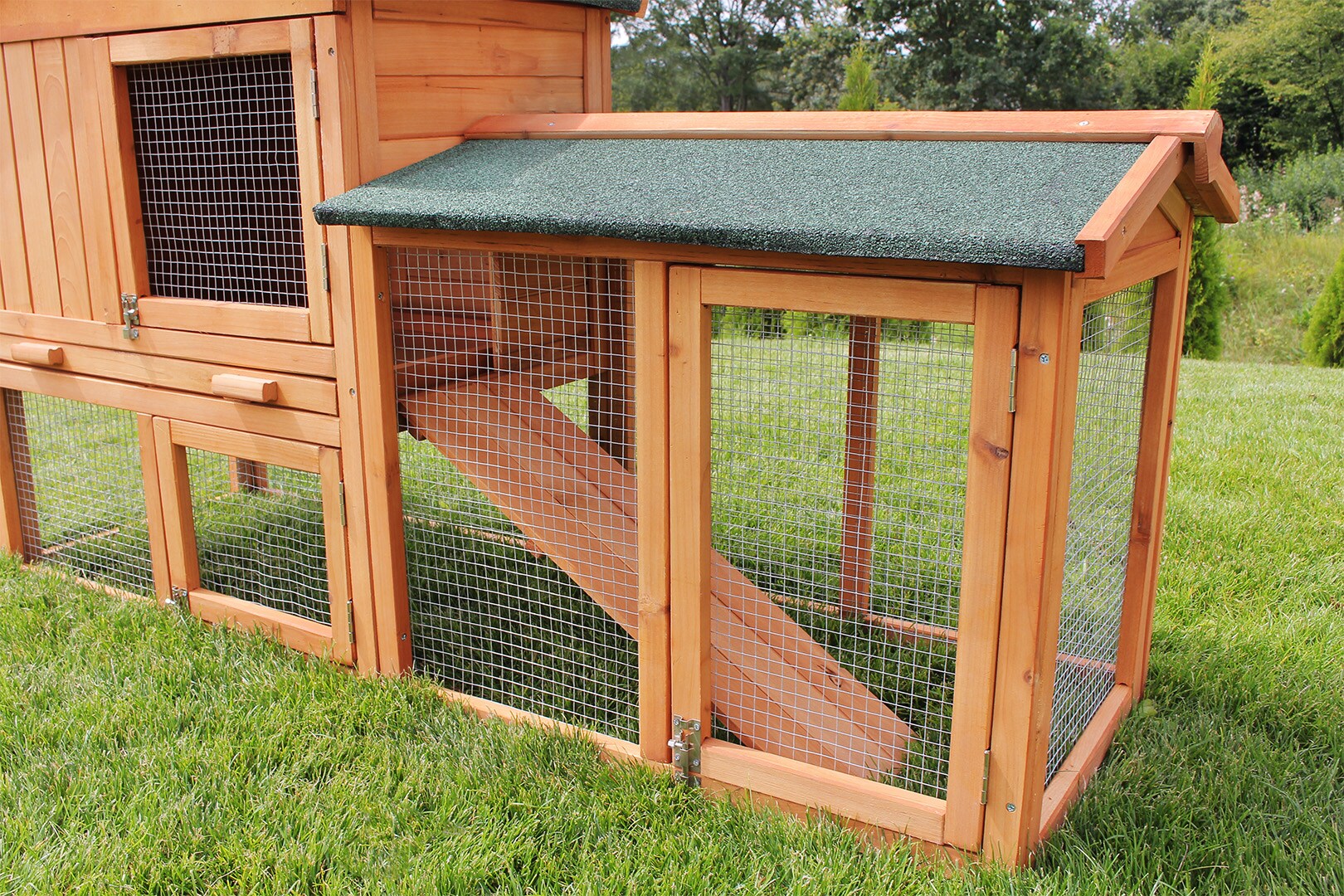 MyAnimal Hasenstall MH-03 Doppelstockhaus mit Garten, Freilauf, abnehmbares Dach, verzinkter Draht (Braun 2.0)
