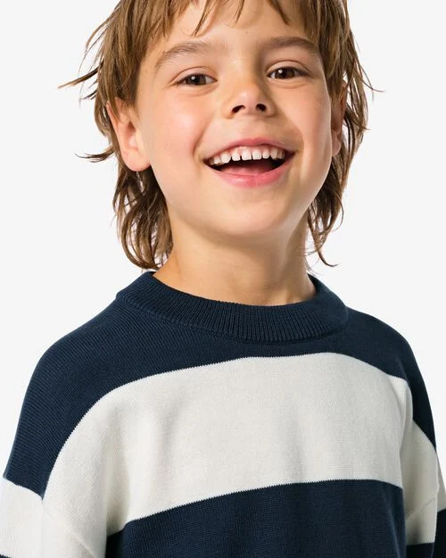 pull rayé bleu