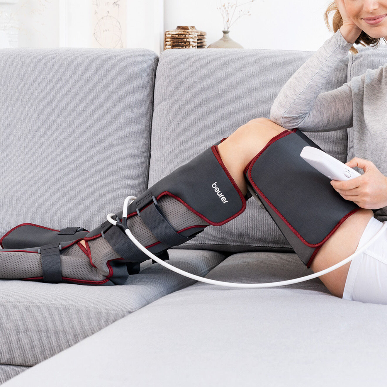 Beurer Appareil de massage des jambes par compression professionnel gris