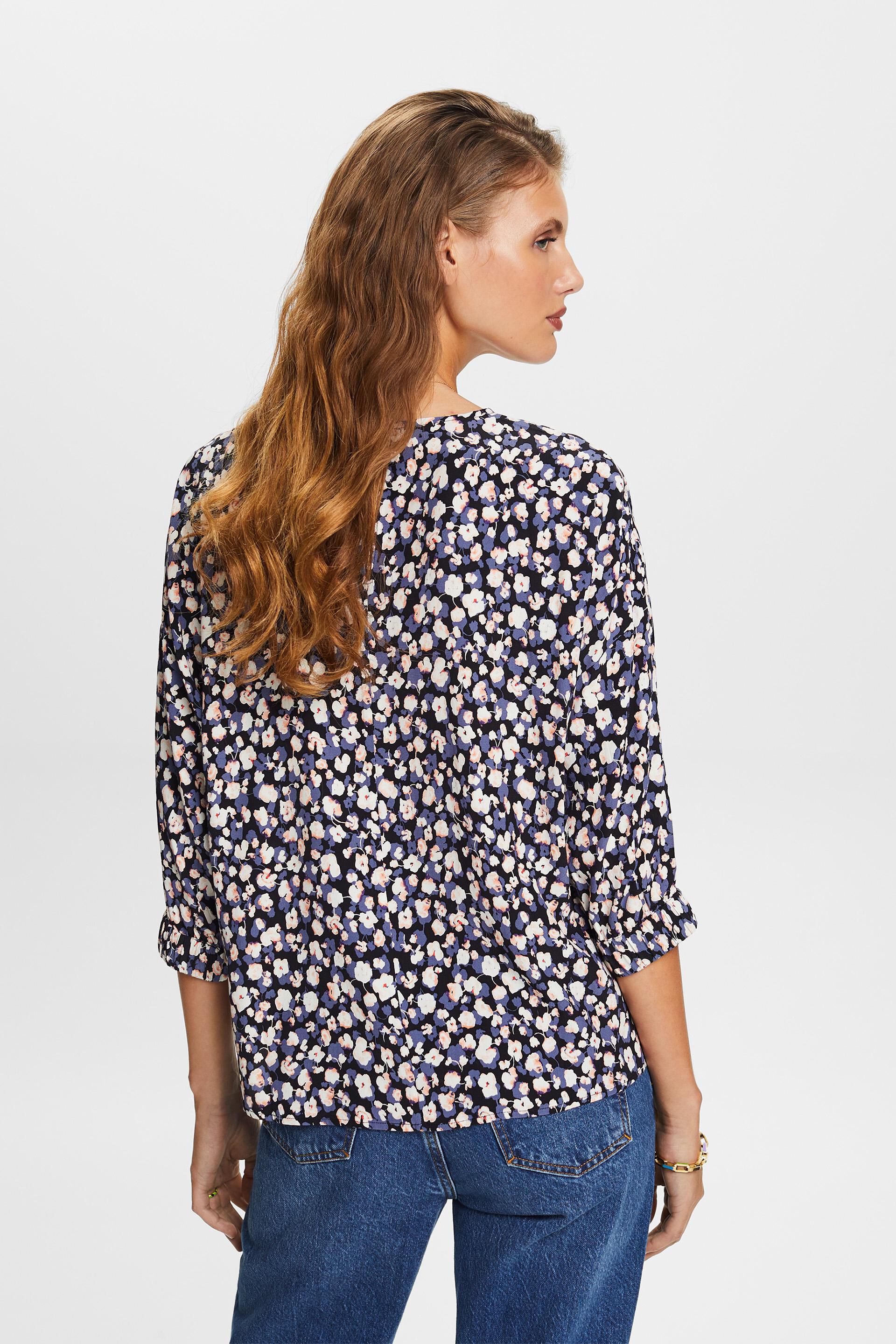 Blouses woven