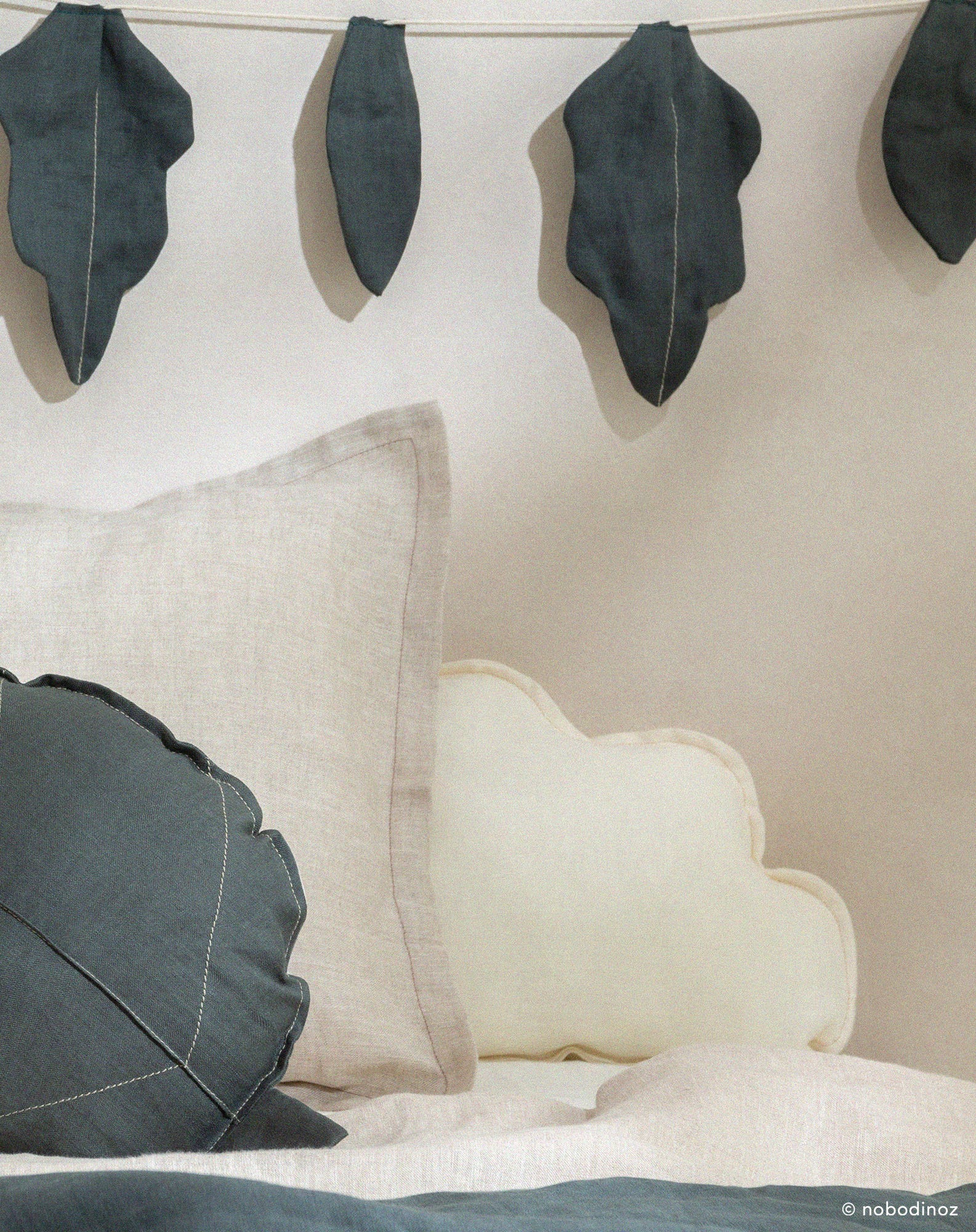 Coussin nuage l1n0 en lin français lavé | Blanc