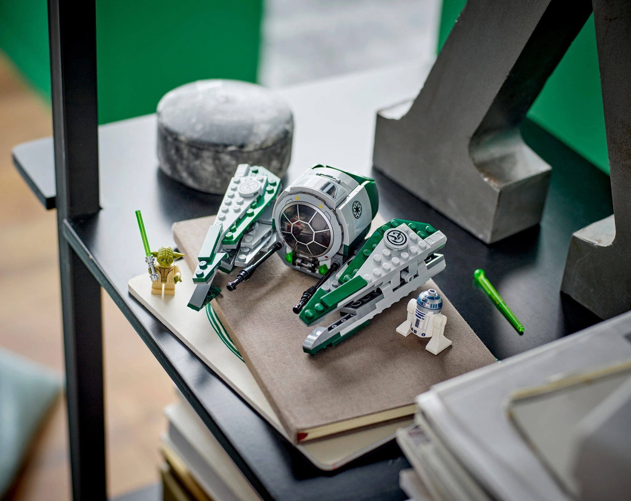 LEGO® Star Wars™ 75360 Yodas Jedi Starfighter™