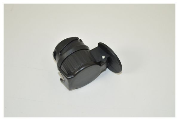 Adaptateur 13/7 broches (13 males / 7 femelles)