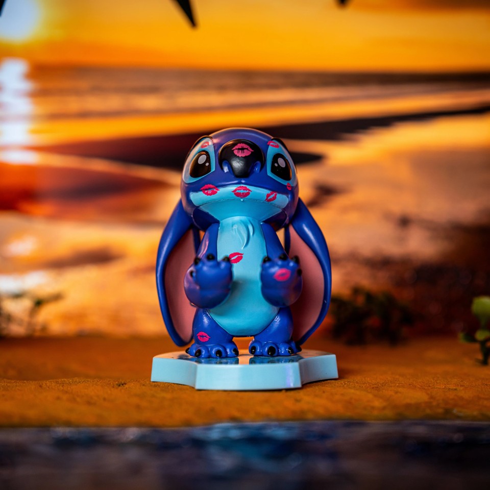 Holdems Lilo & Stitch Loved Up Stitch