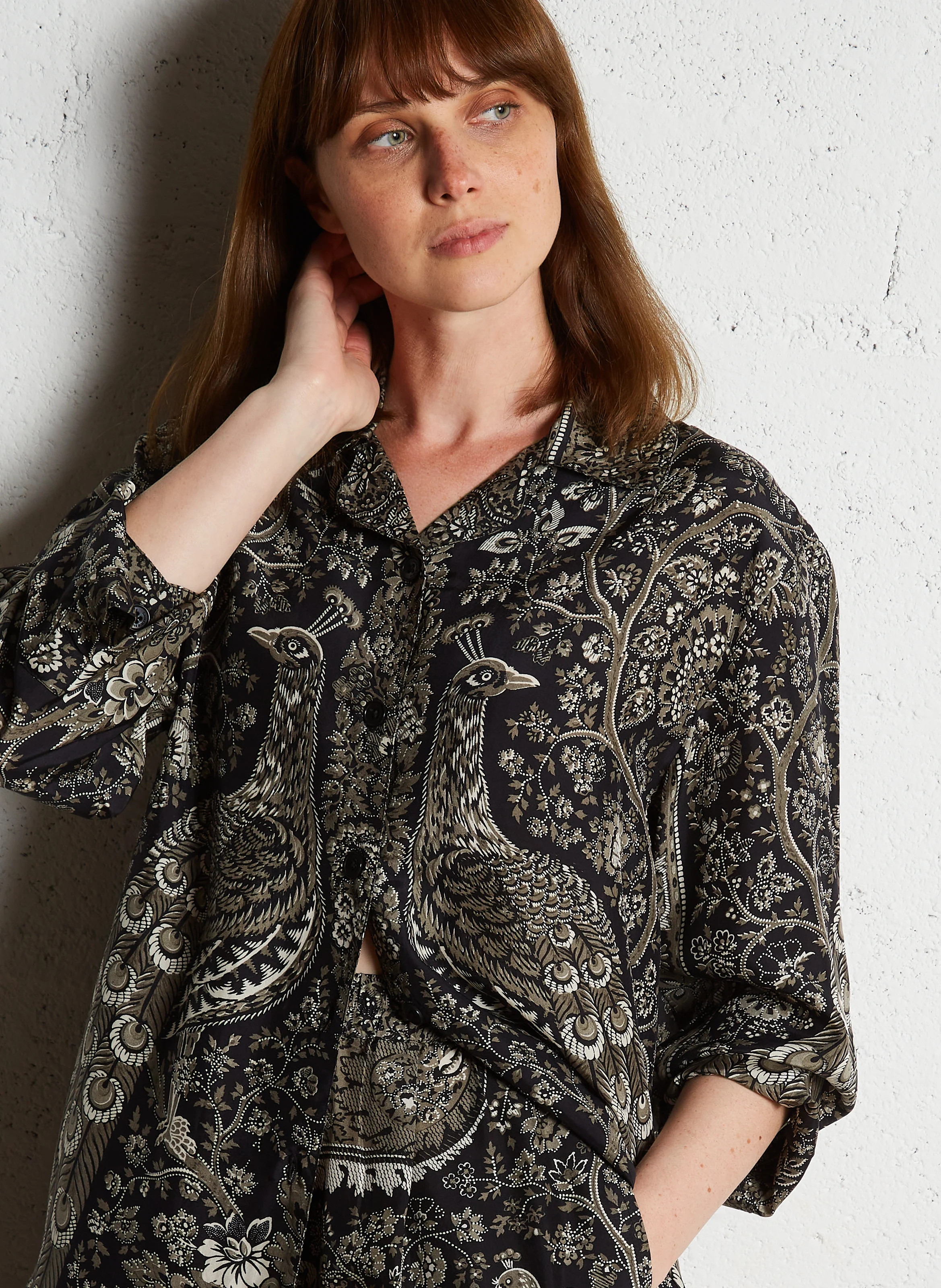 TEDDY - Chemise droite col classique en soie | Noir