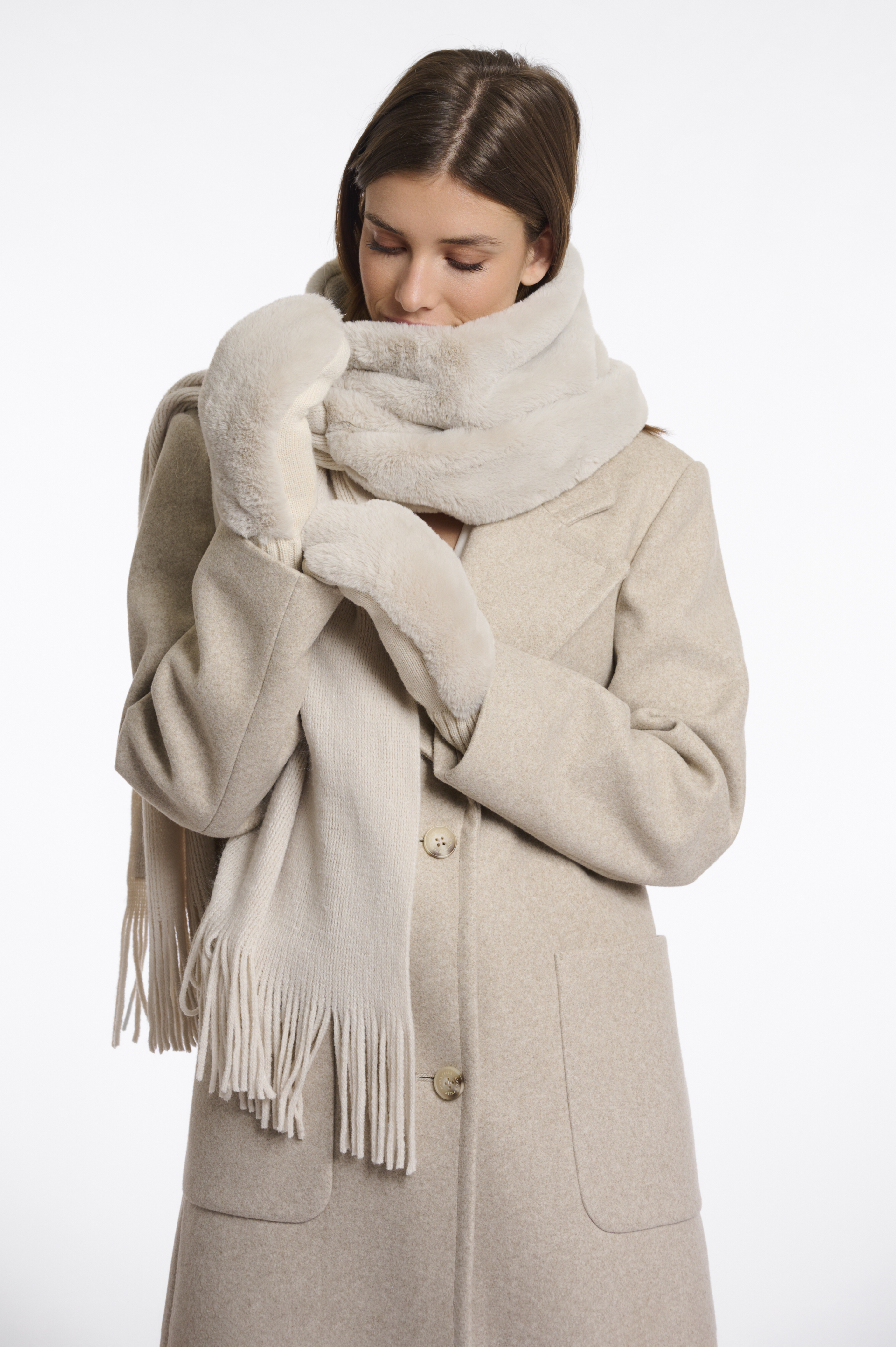 Rino & Pelle - Oxo Faux Fur Gloves - Birch