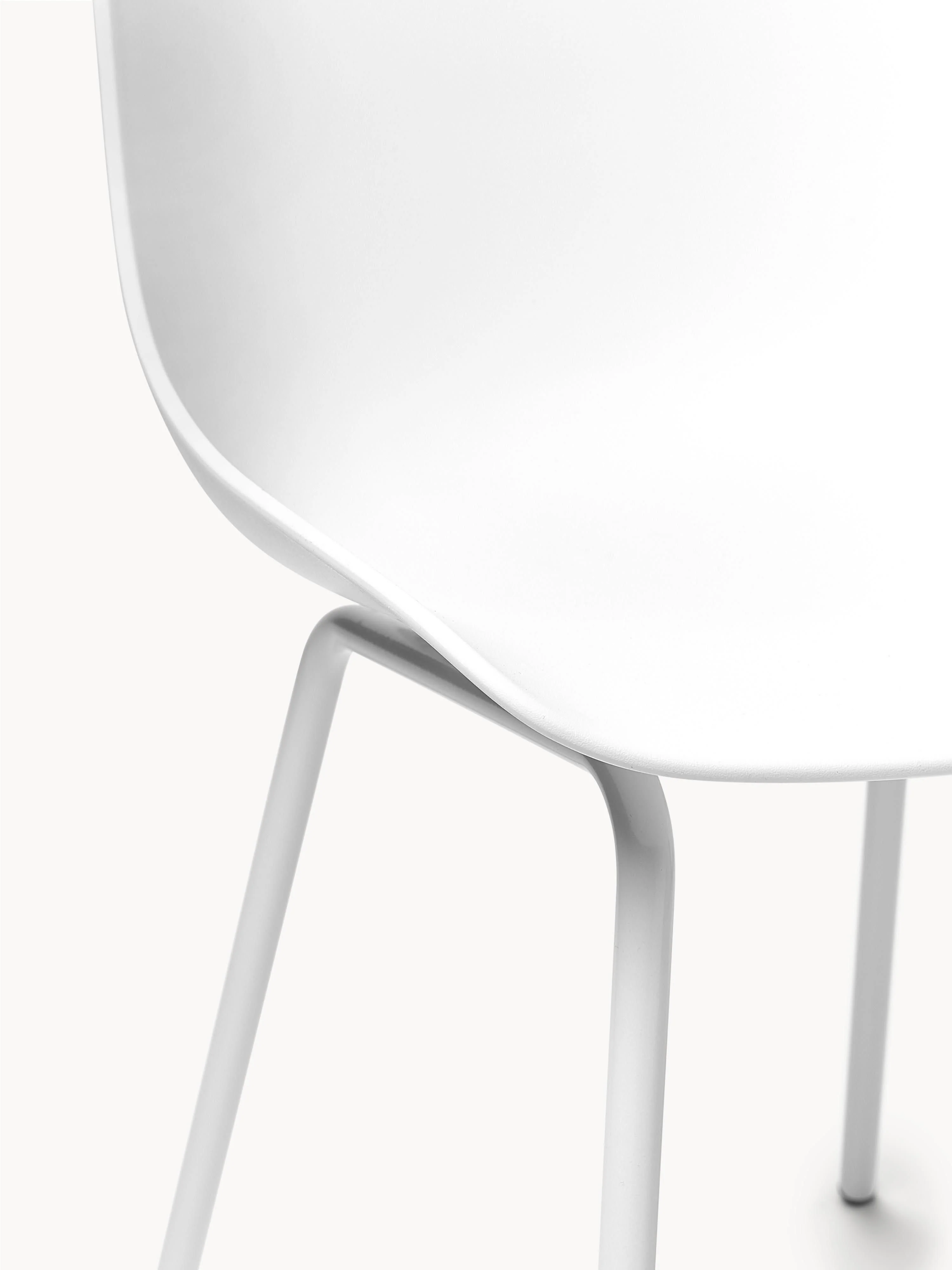 Kunststoffen stoelen Dave met metalen poten, 2 stuks