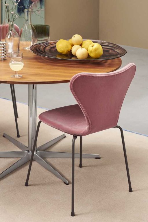 Fritz Hansen Vlinderstoel Series 7 stoel velvet Dark Plum