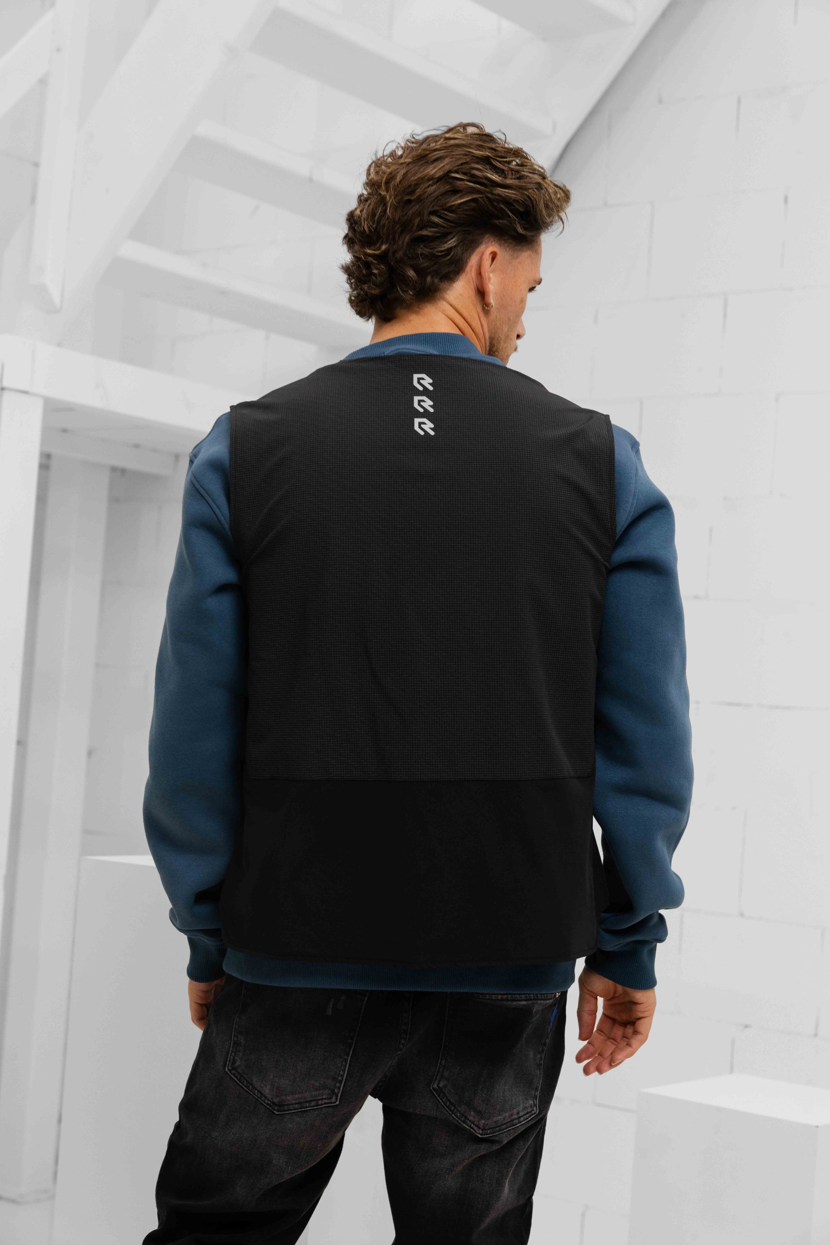 Off The Pitch X Robey Tammy Woven Bi-Stretch Utility Bodywarmer Heren Zwart