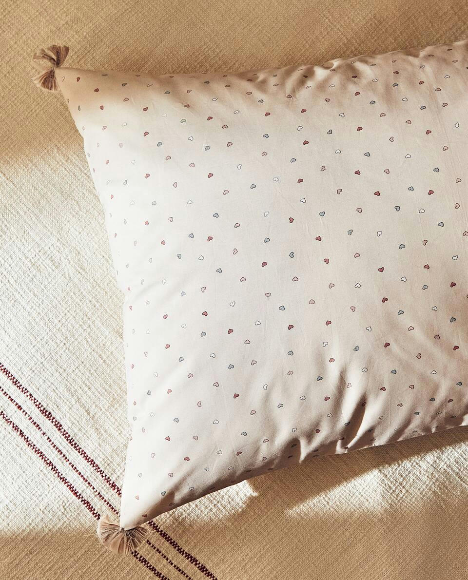 FRONHA COM ESTAMPA DE CORAÇÃO