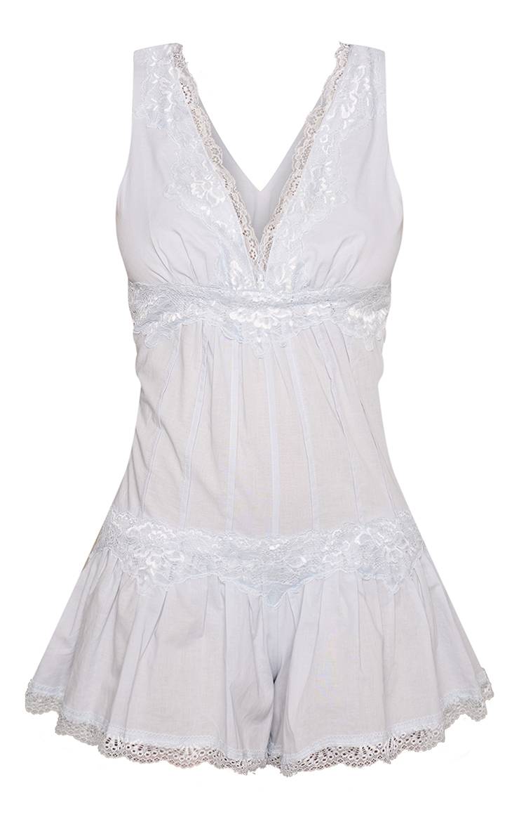 Bleu Poudré Combi-short Vaporeux À Détails Brodés De Dentelle