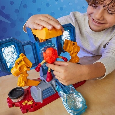 Play-Doh Iron Man Armor Maker Lab Lekesett
