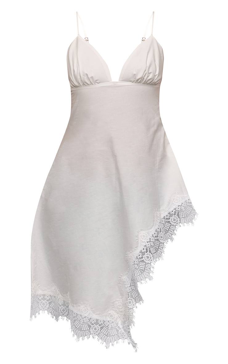 Blanc Caraco Long Asymétrique À Bordure En Dentelle