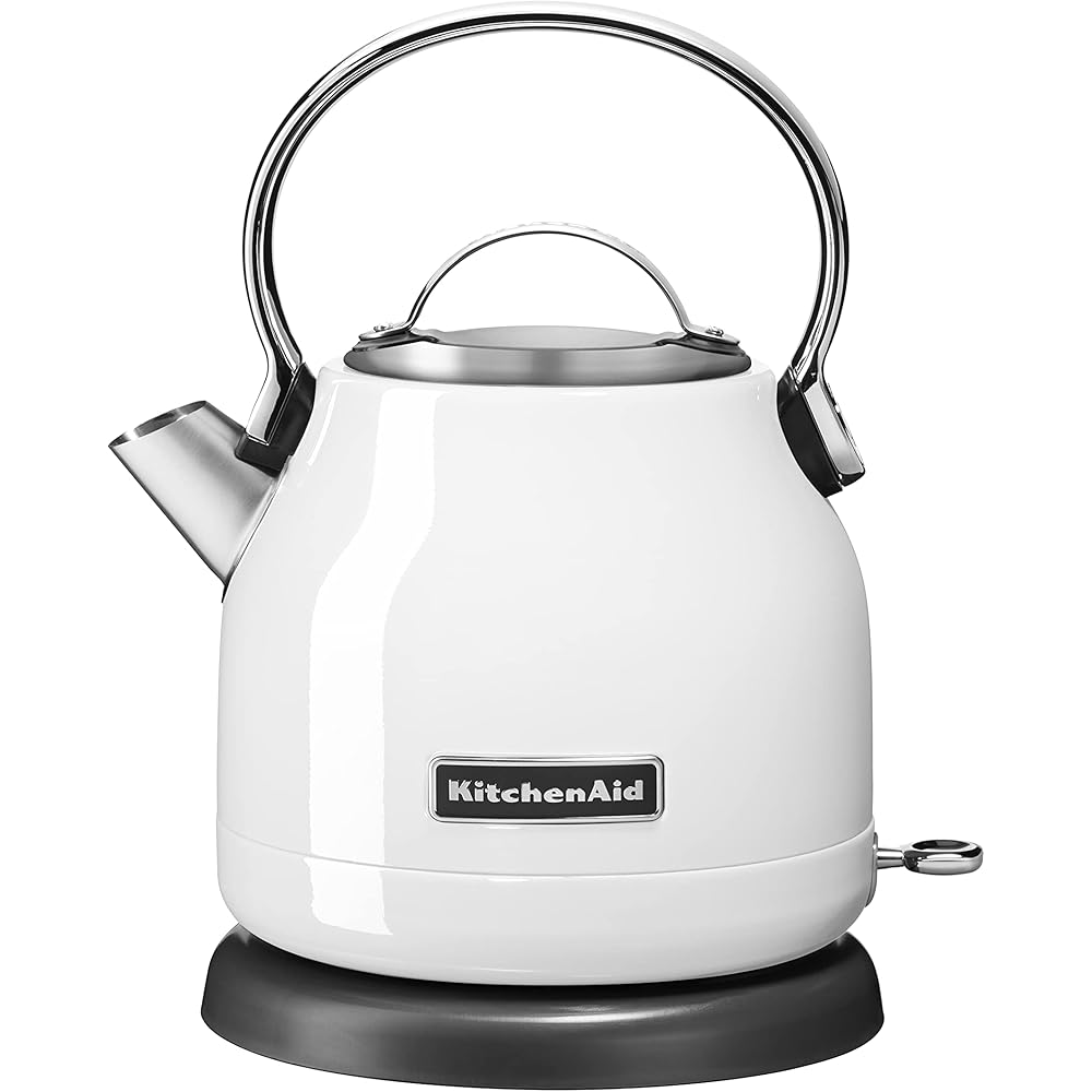 KitchenAid 5KEK1222EWH Classic Bouilloire Blanc 1,25 L + 5KMT2115EWH Classic Grille-pain avec 2 tranches Blanc 1,8 Kg : Cuisine et Maison