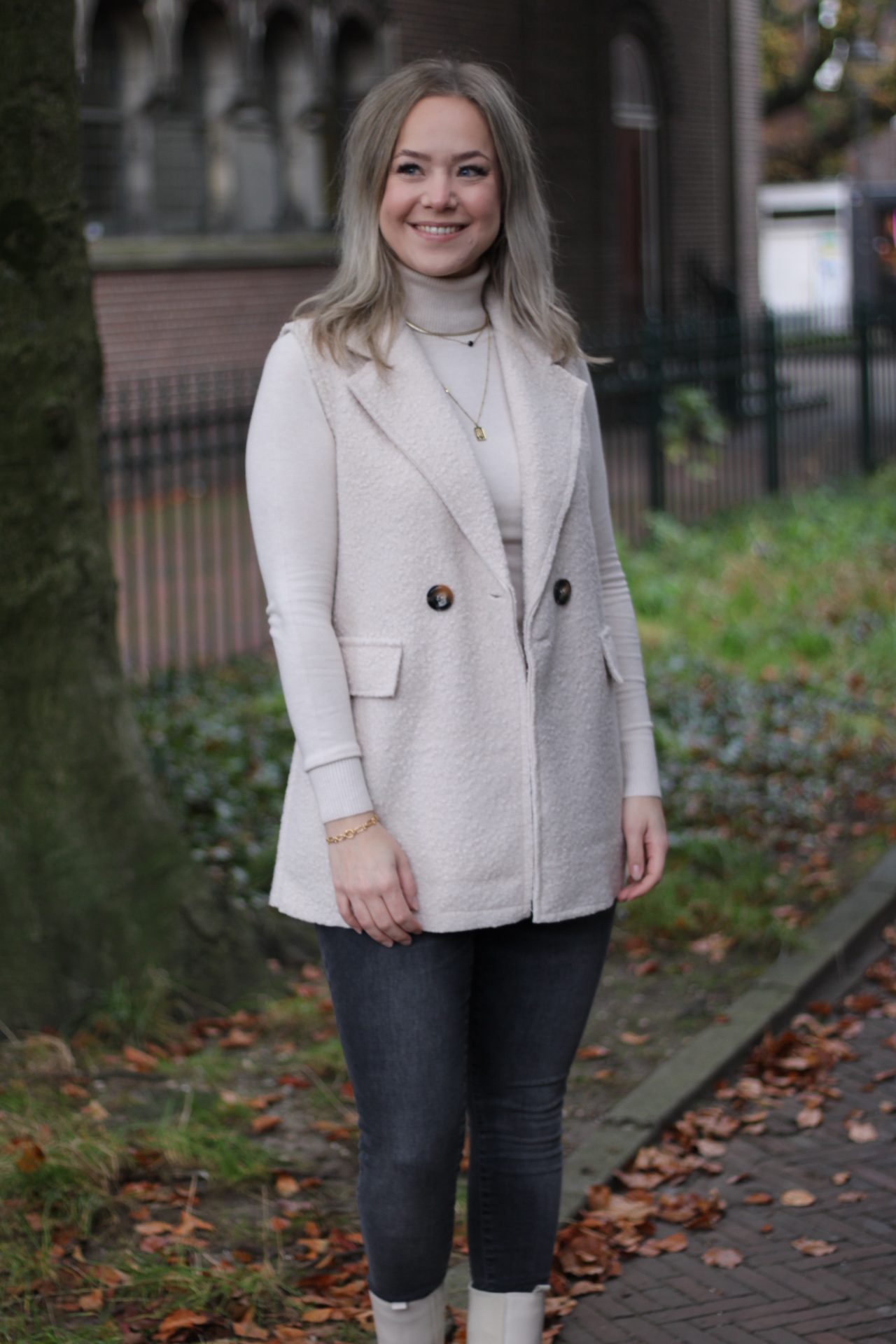 Boucle Gilet Half Lang - Beige