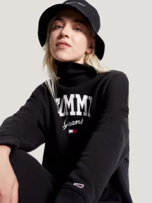 Vestido estilo universitário com gola alta