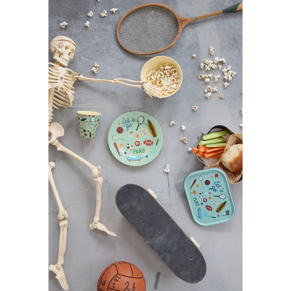 Køb Rice Sports Print Melamine Rund Børnetallerken