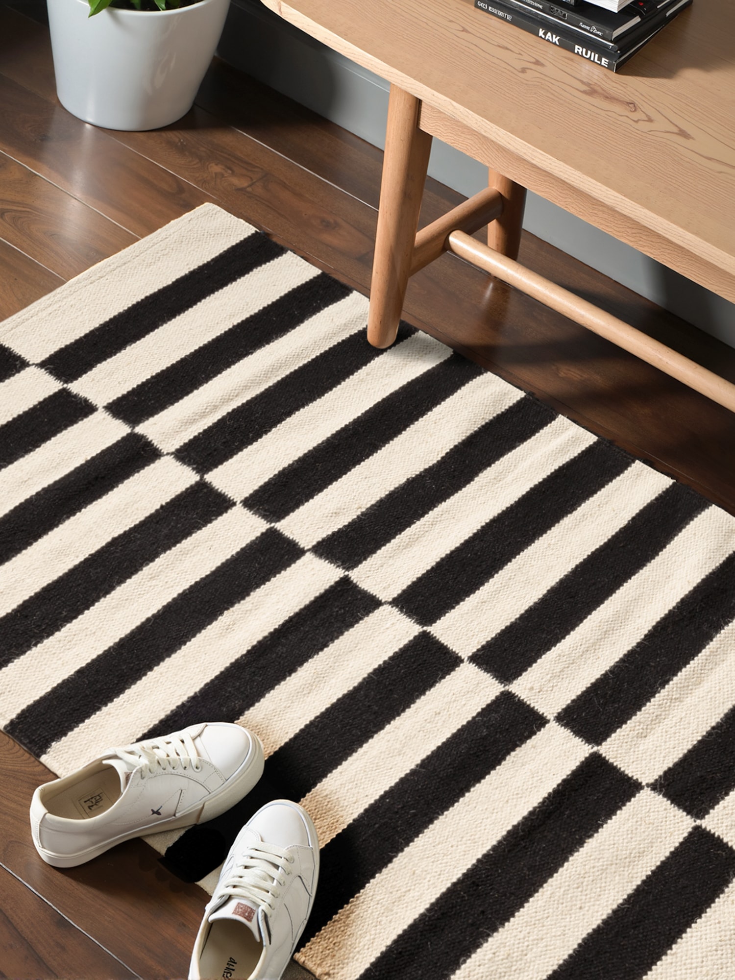 HANSE Home Wollteppich »Donna , schwarz-weiss« rechteckig 5 mm Höhe Handgewebt, Wolle, Natur, Läufer, Wohnzimmer, Schlafzimmer, Streifen