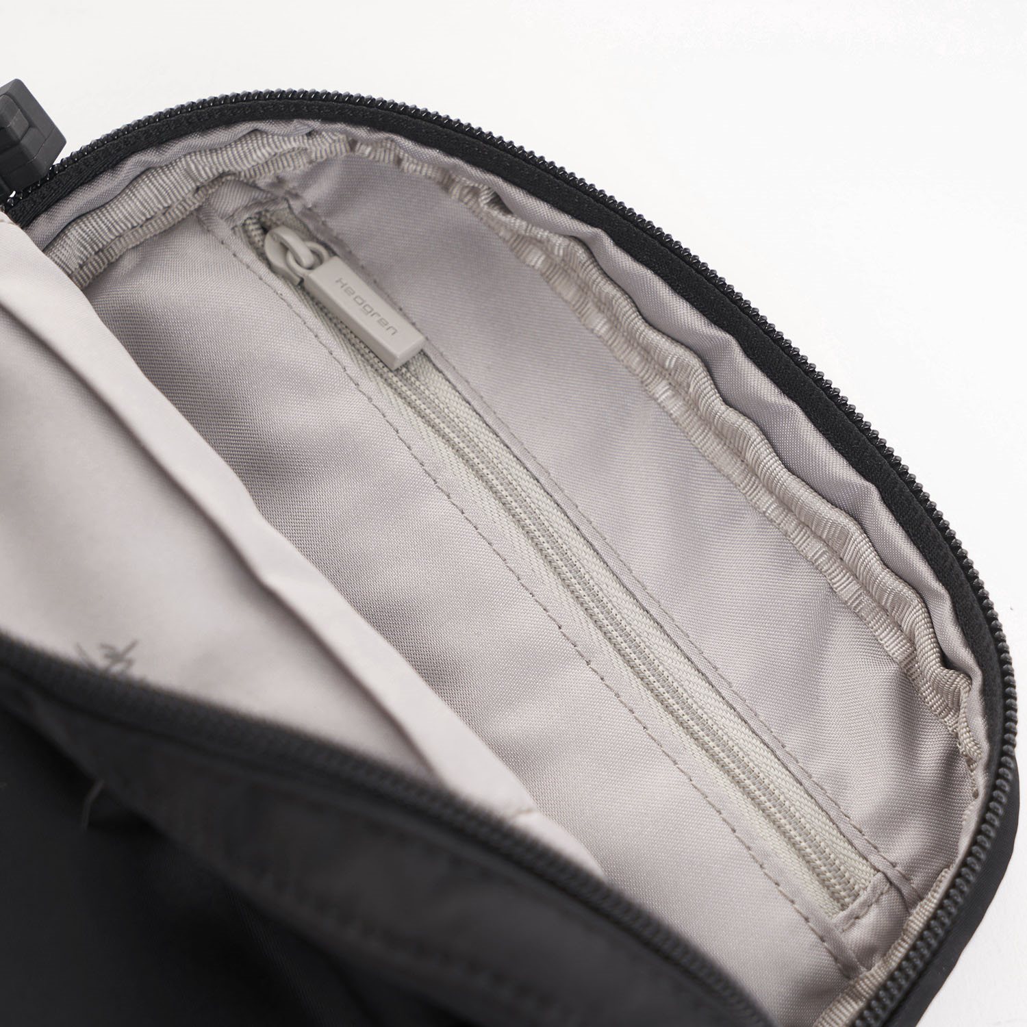 Hedgren Inner City Rush Schoudertas black