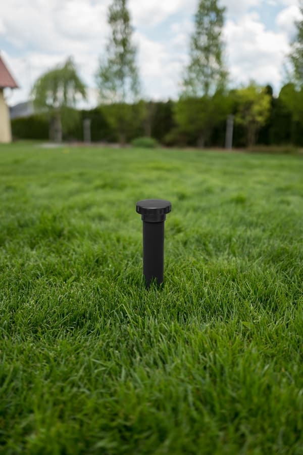Set med 3 produkter. Batteriavvisende for føflekker og gnagere - et enkelt PLUSS