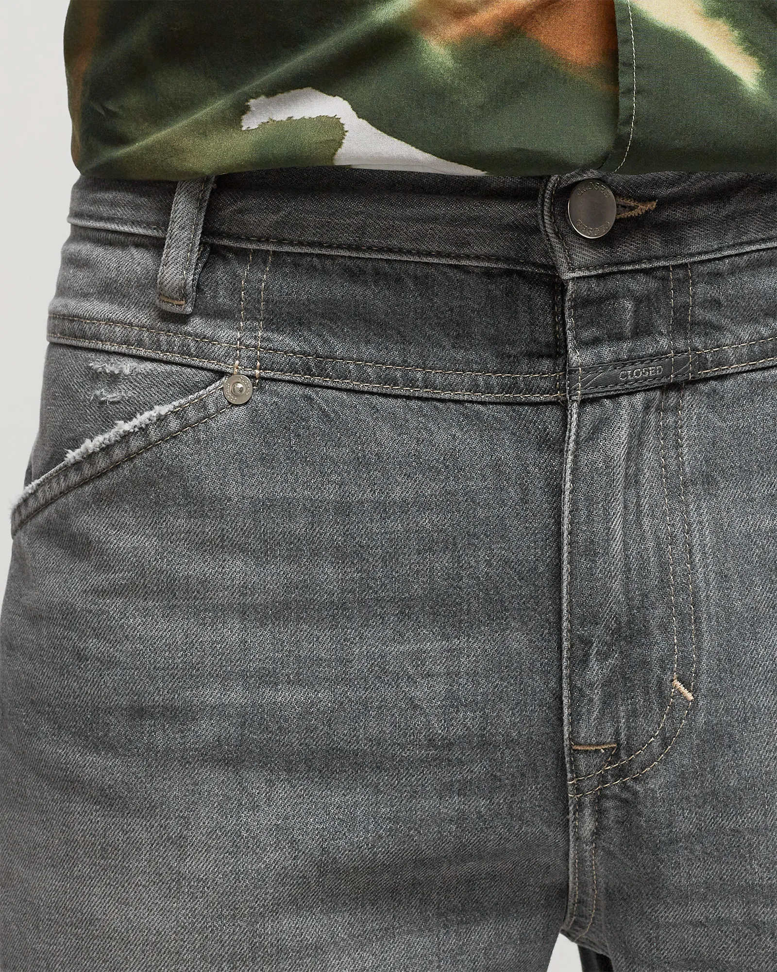 CLOSED X-LENT TAPERED
