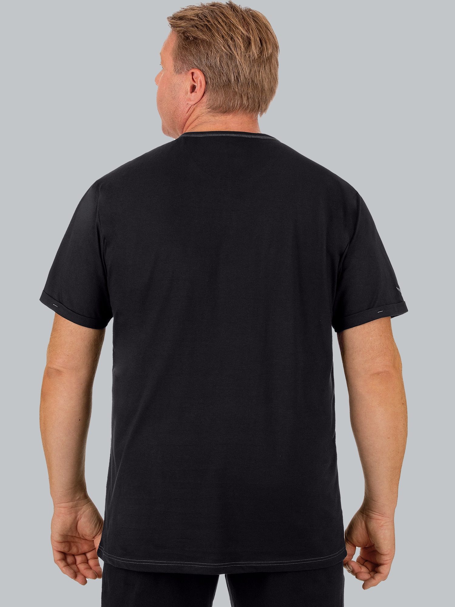 T-Shirt Knopfleiste aus Biobaumwolle Schwarz-C2C