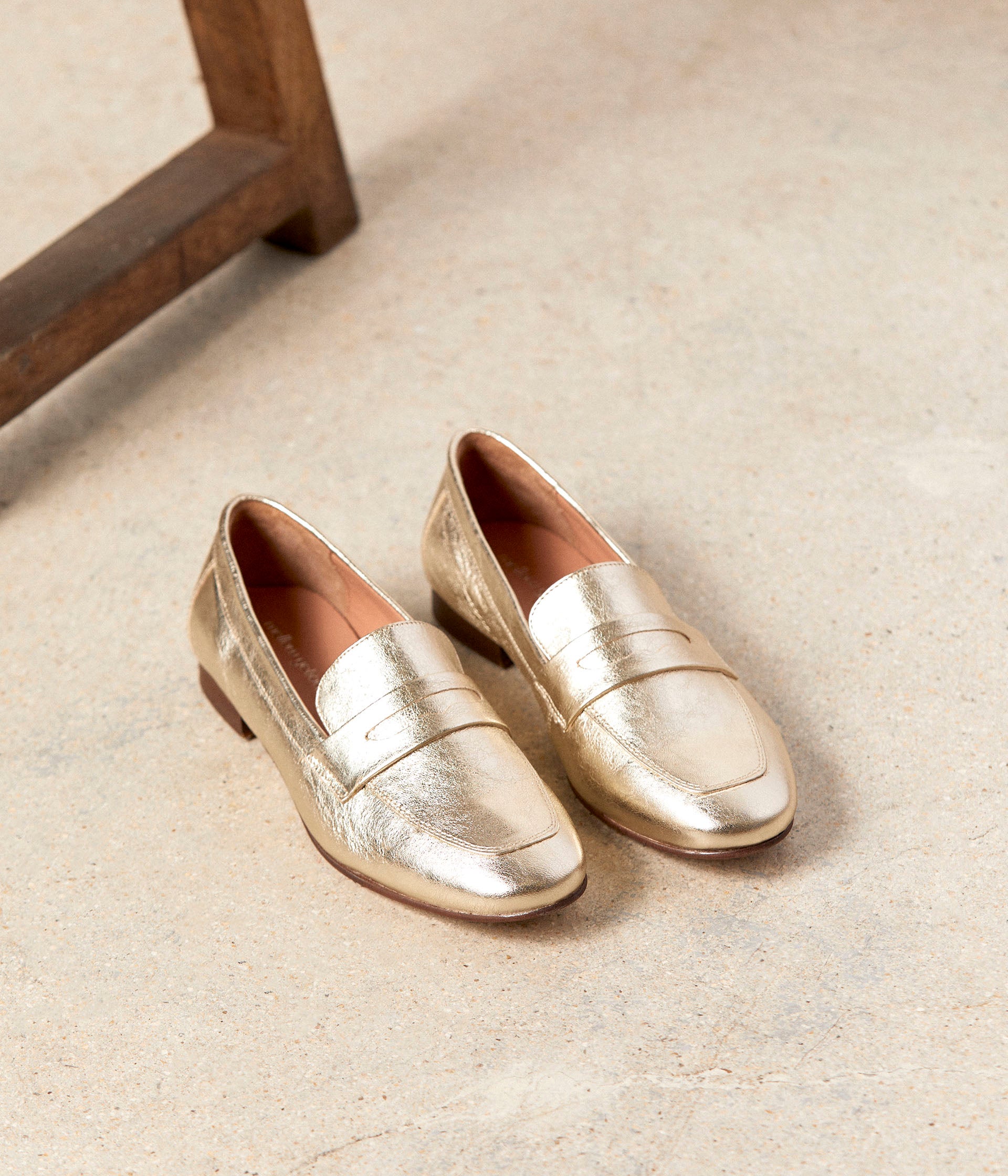Mocassins or Jackie