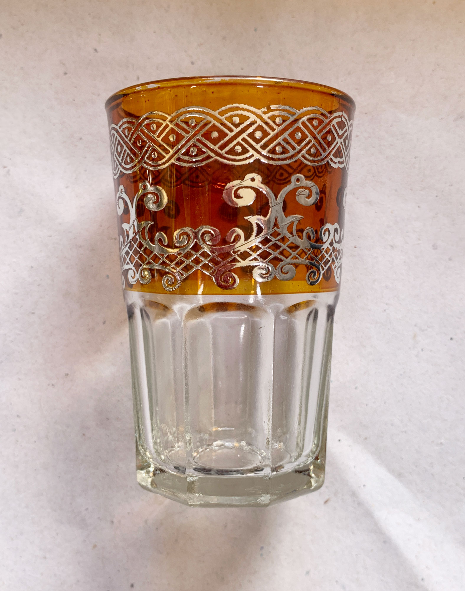 Teeglas 'Selsla' orange-silber, H 9 cm, Ø 5,5 cm zu 4,80
