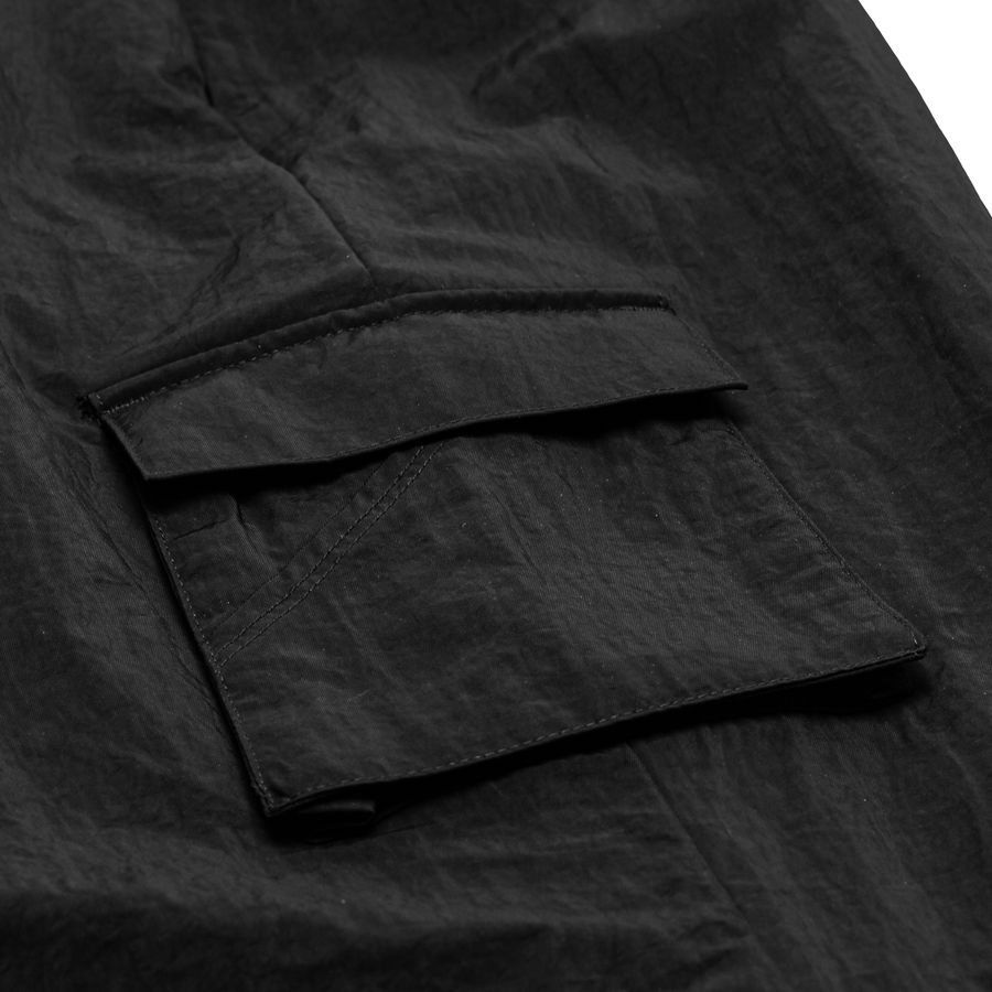Nike Pantalon Cargo NSW Essential Woven - Noir/Blanc Femme