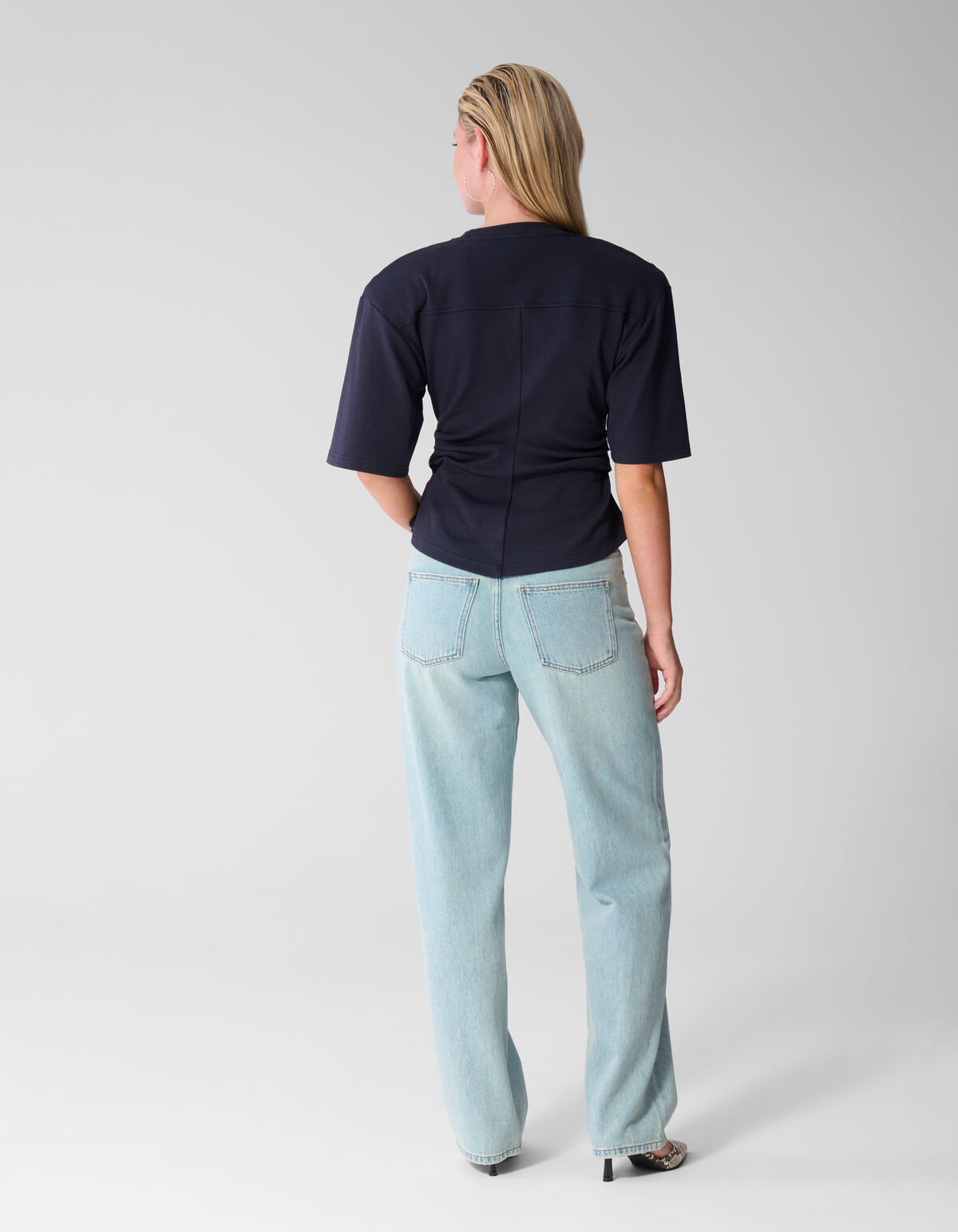 Soft Straight Fit Jeans Bleached