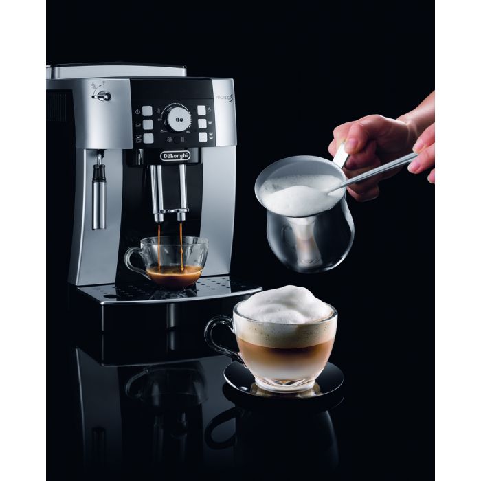 DeLonghi Kaffeevollautomat Magnifica S ECAM 21.116.SB