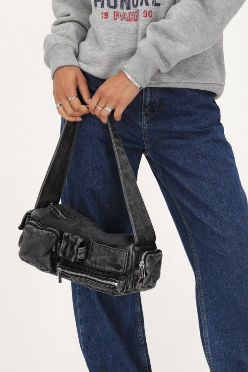 Grijze denim schoudertas met vakjes en ritsen