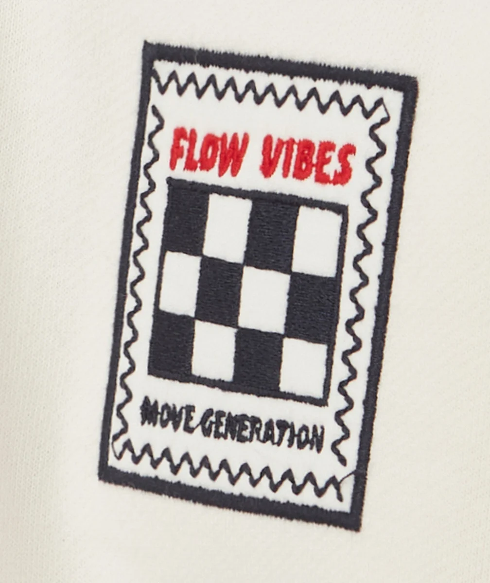 SWEAT GARÇON EN FIBRES RECYCLÉES COLORBLOCK ET PATCH BRODÉ