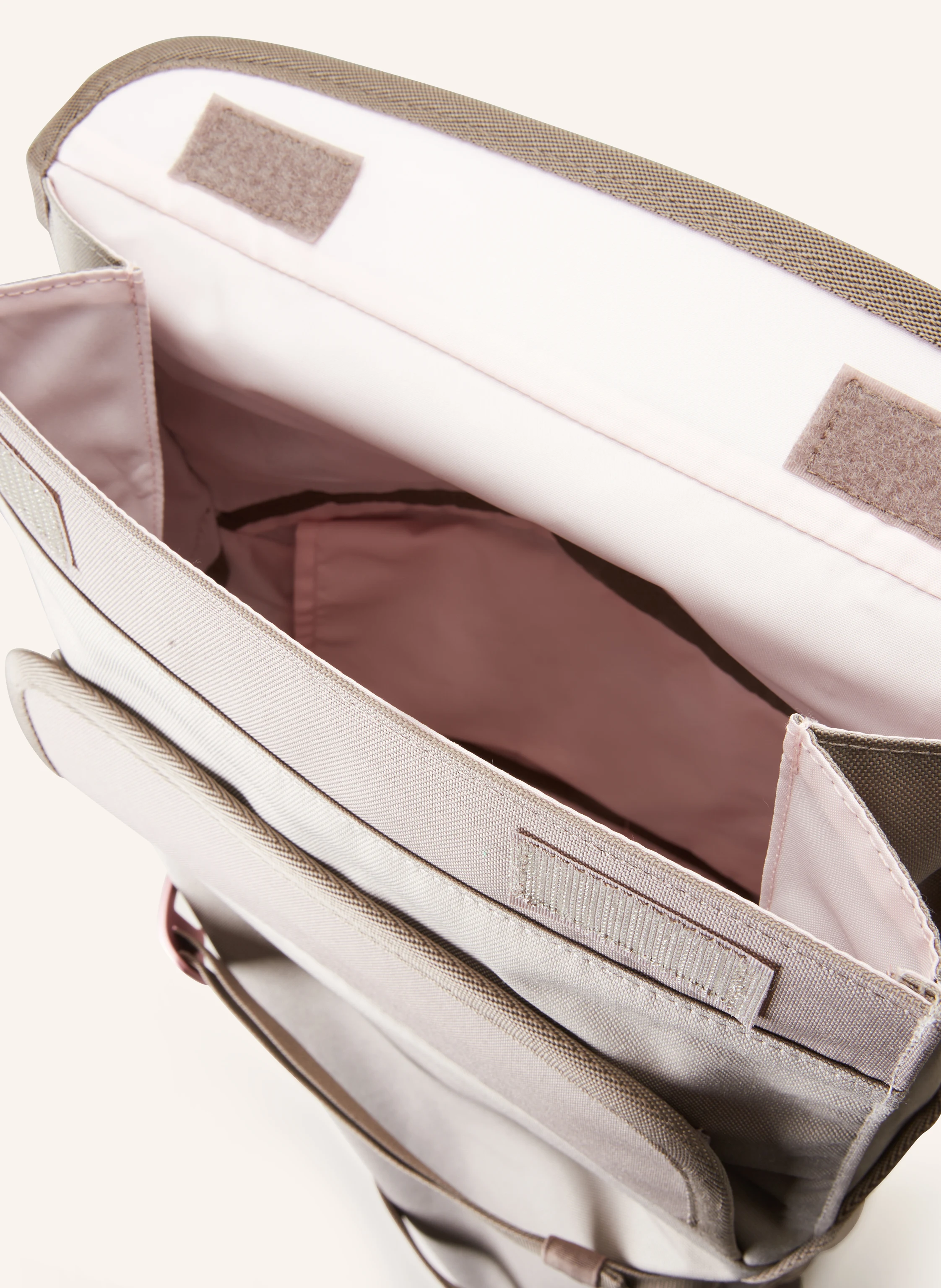 AEVOR Rucksack TRIP PACK 26 l mit Laptop-Fach