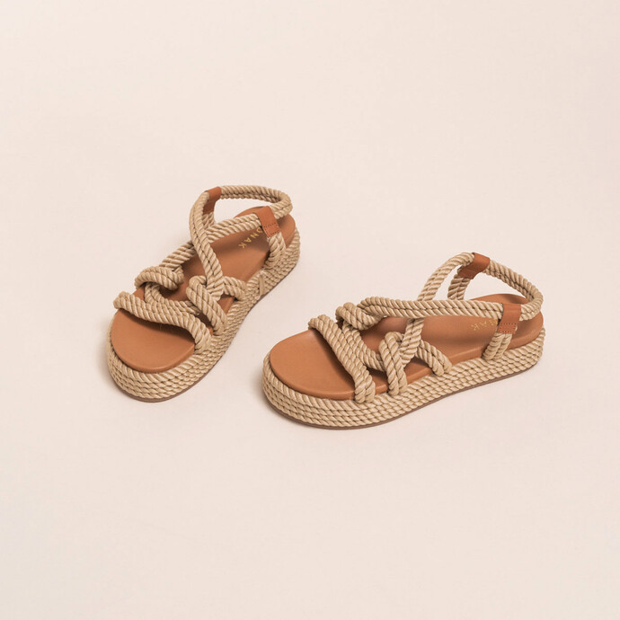 Sandales à brides entrecroisées  en corde beige