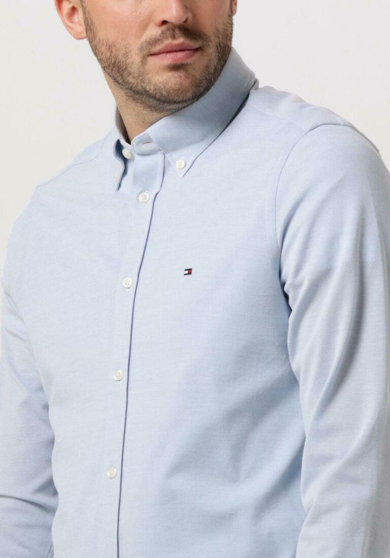 TOMMY HILFIGER lichtblauwe tommy hilfiger klassiek overhemd 1985 knitted sf shirt
