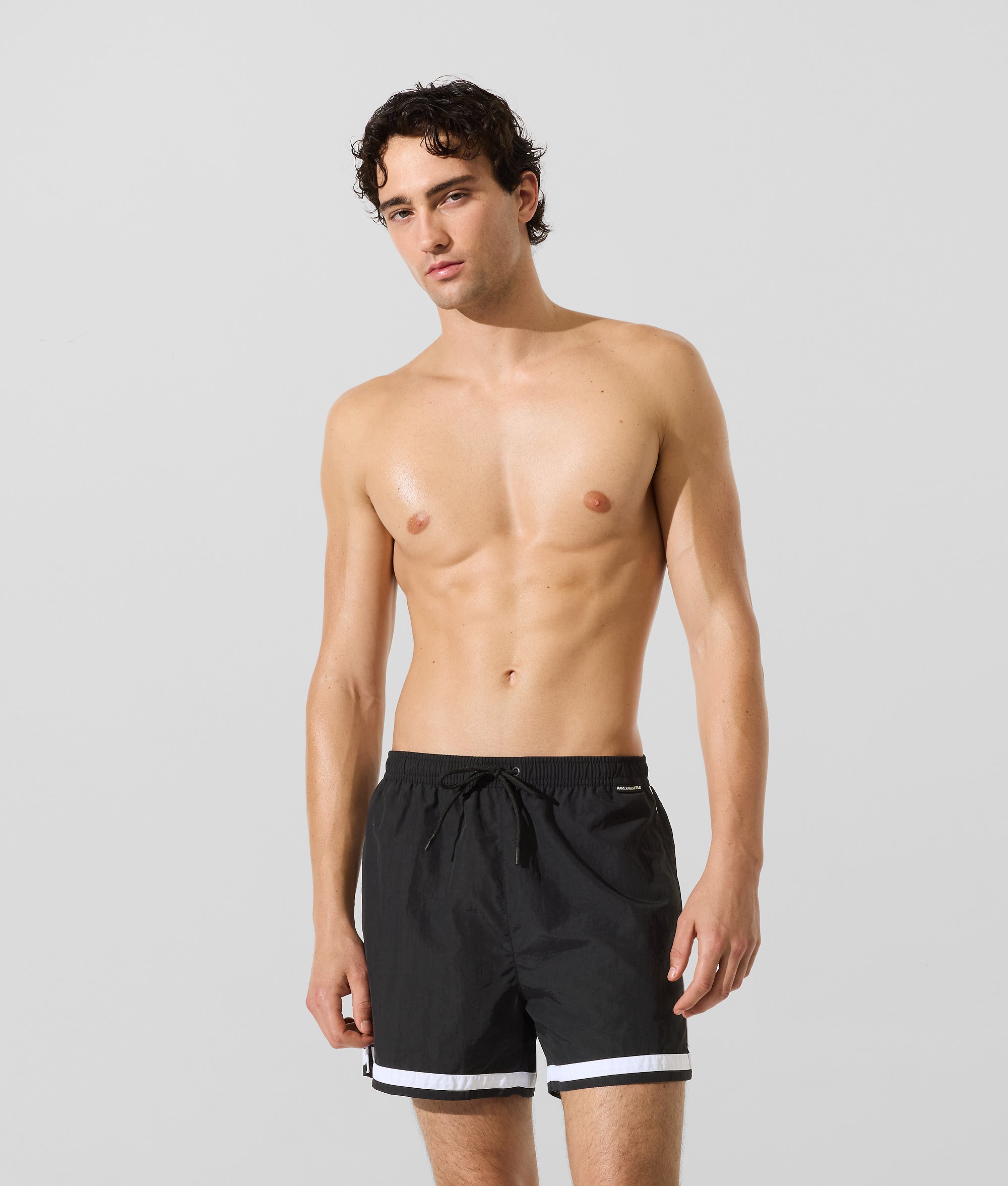 Boardshorts met contrasterende broekspijpen