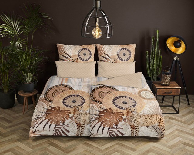 hip Wendebettwäsche »Raeni« 2 Stk. tlg. Mako-Satin, 135x200, Reissverschluss, Wendeoptik, Mandala, Leopard Sand
