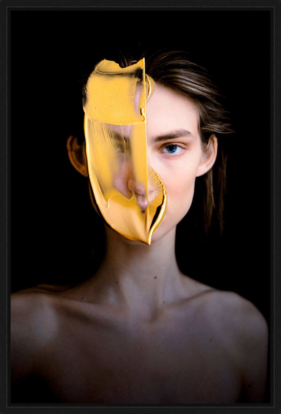 LISA by Akke Visschers & Alexander Straulino - Limited Edition. Edition of: 150. Signed.