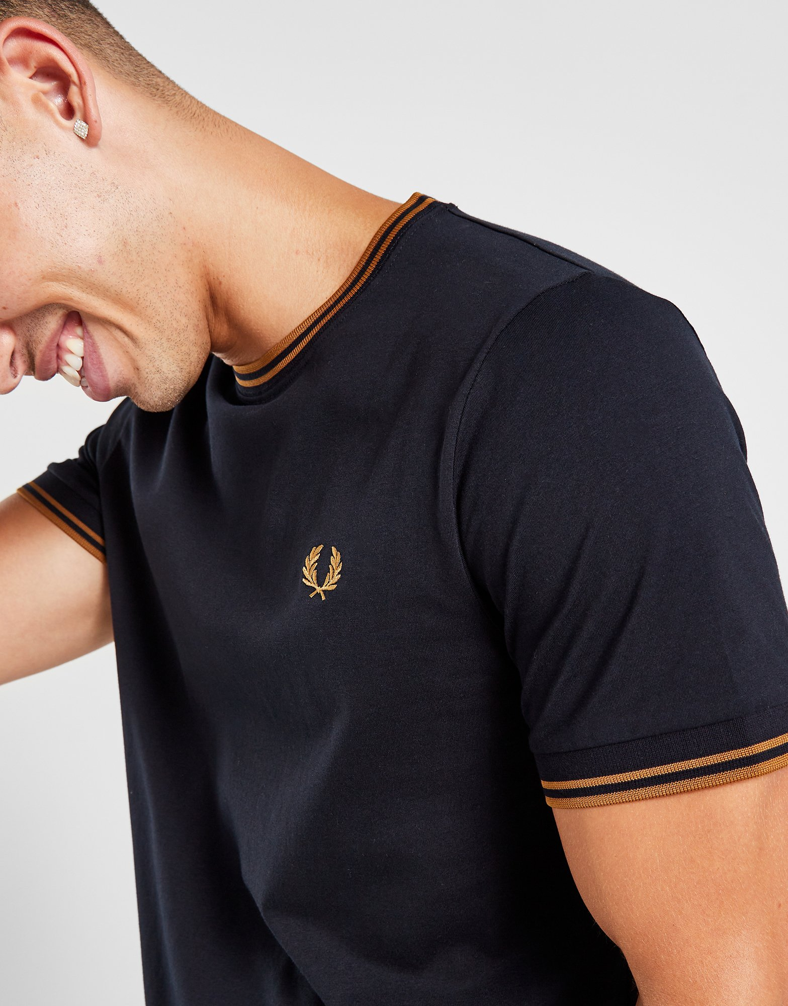 Fred Perry T-Shirt à Manches Courtes Twin Tipped Ringer Homme