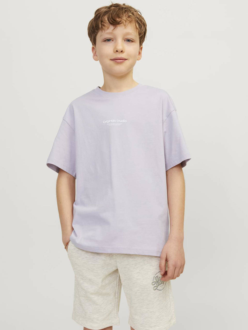JACK & JONES T-shirt KORVESTERBRO met tekst lila