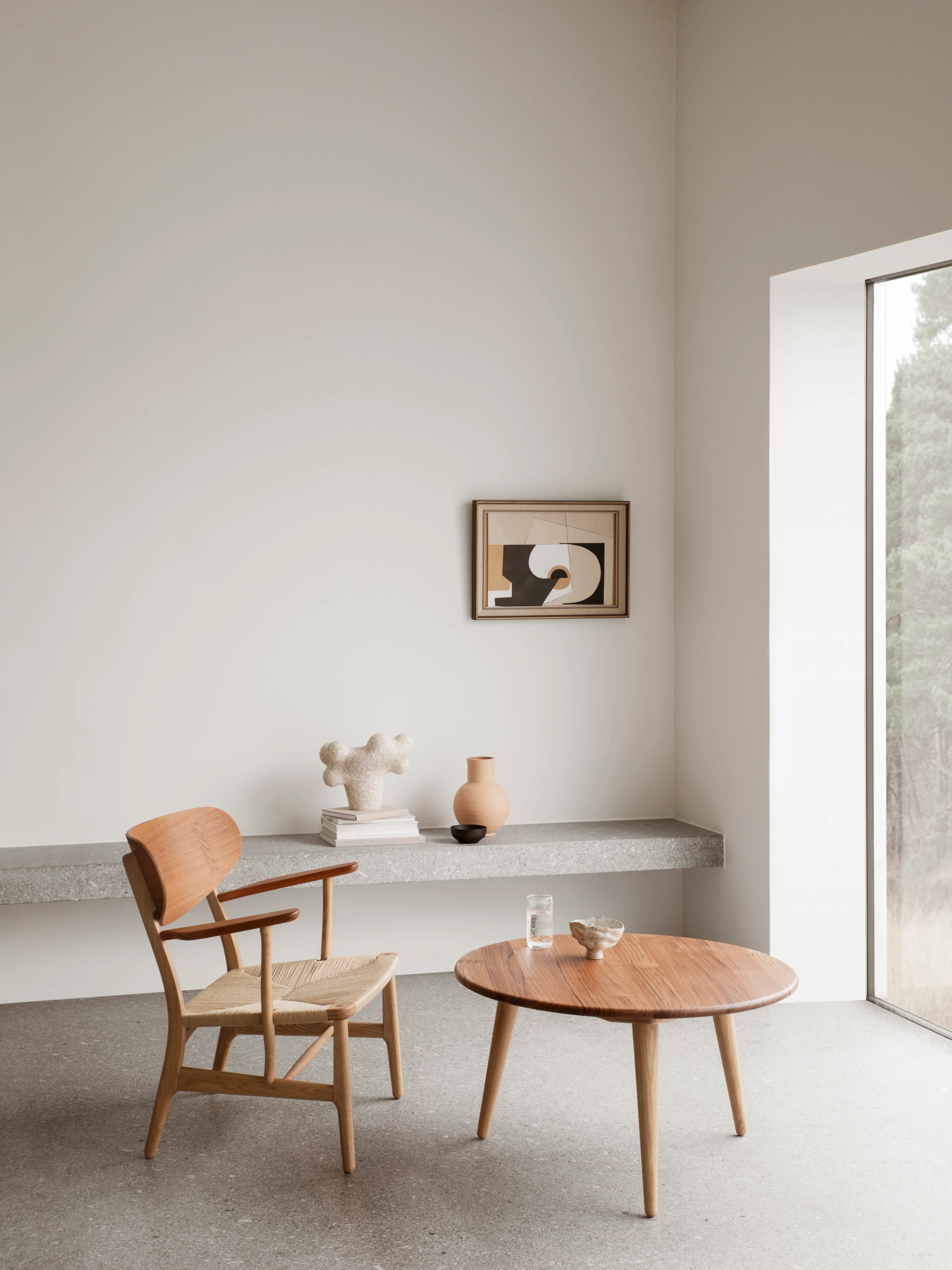 Ronde salontafel CH008 van eikenhout en teakhout