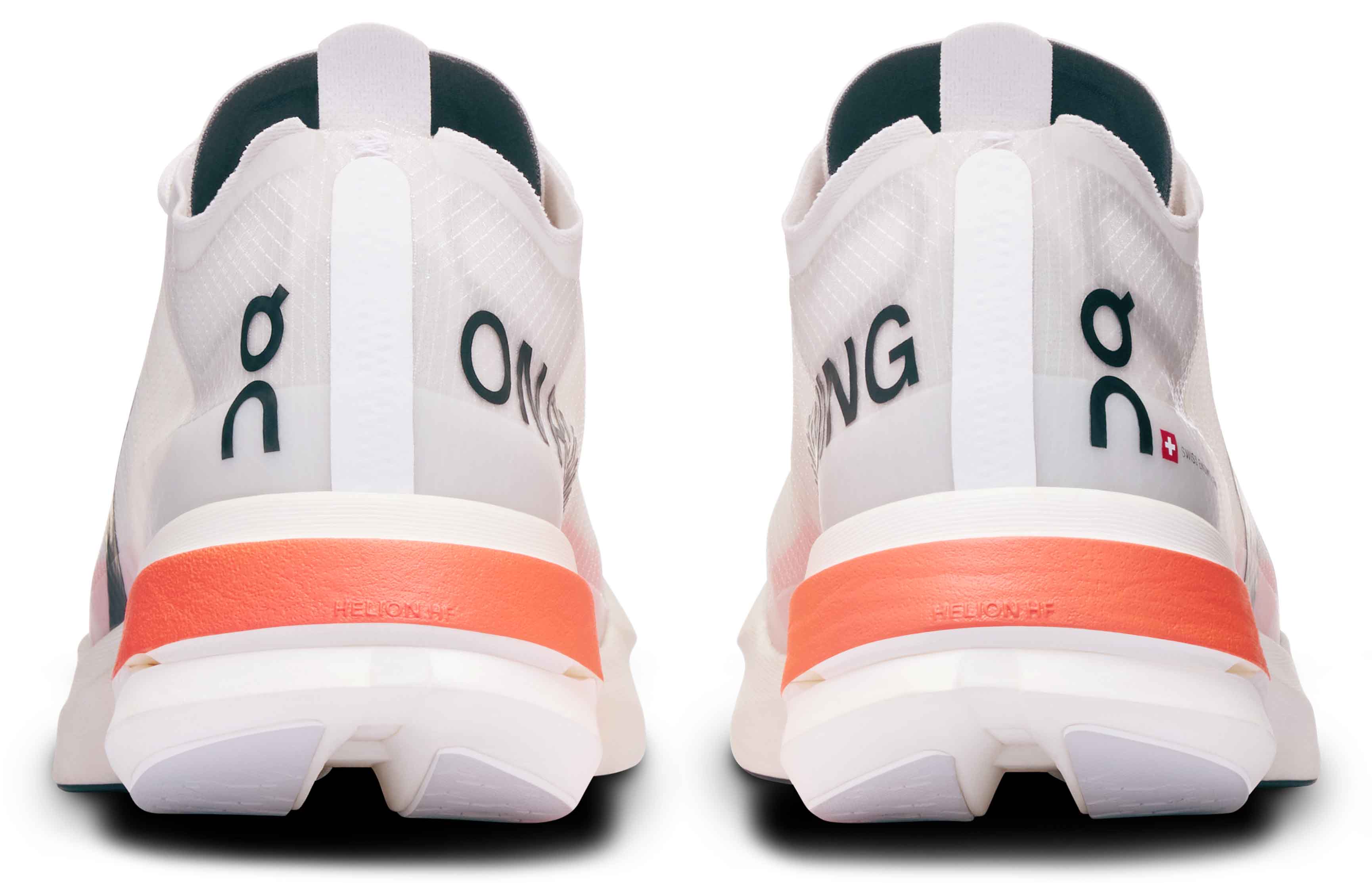 Cloudboom Strike Dame White/Black