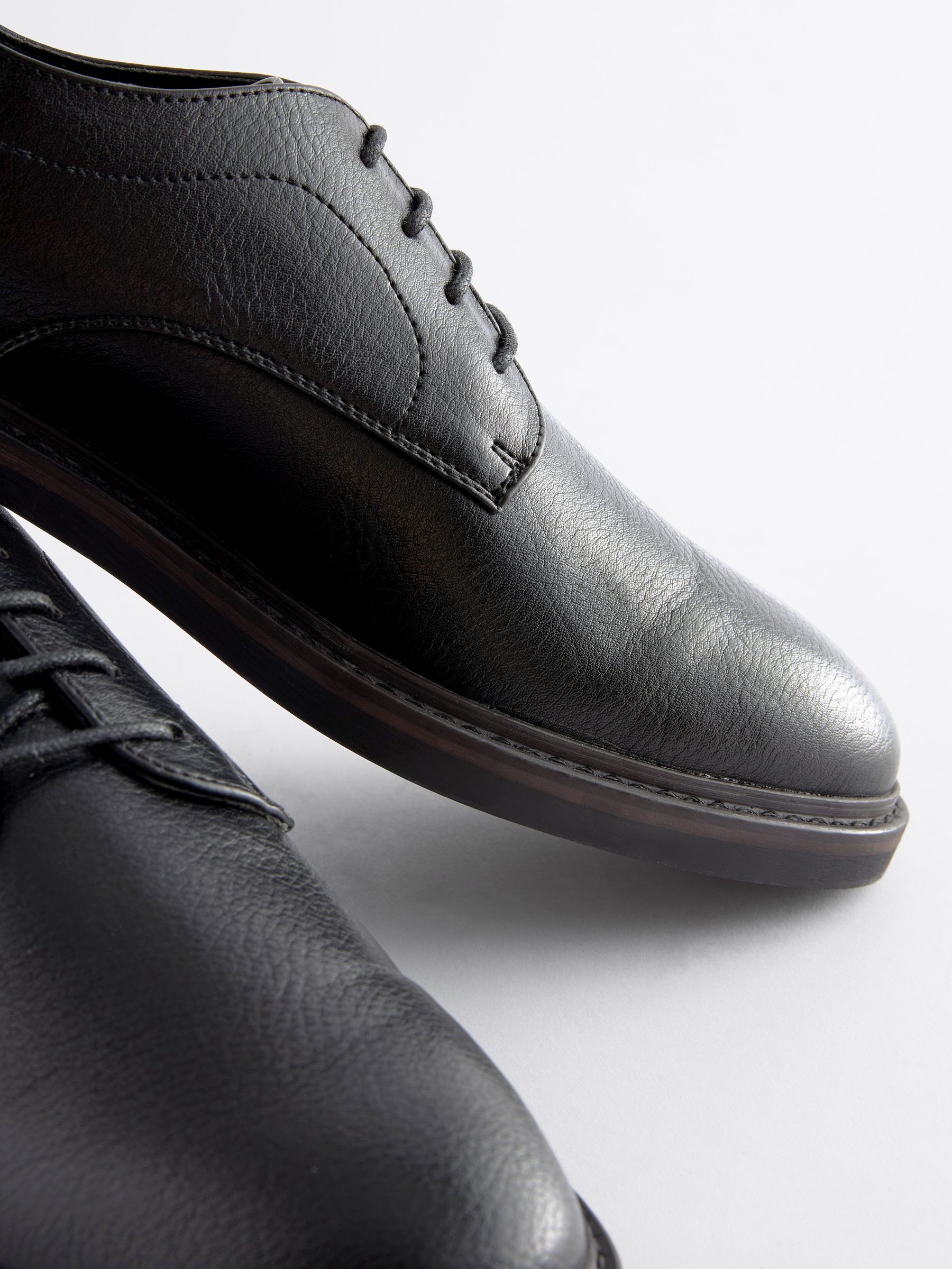 Zwart - Derby-schoenen met dikke zool